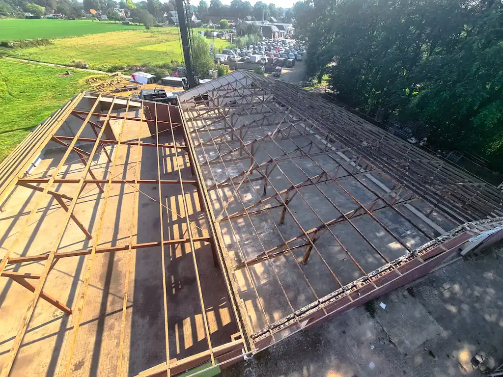 Asbestos removal in Lievelde
